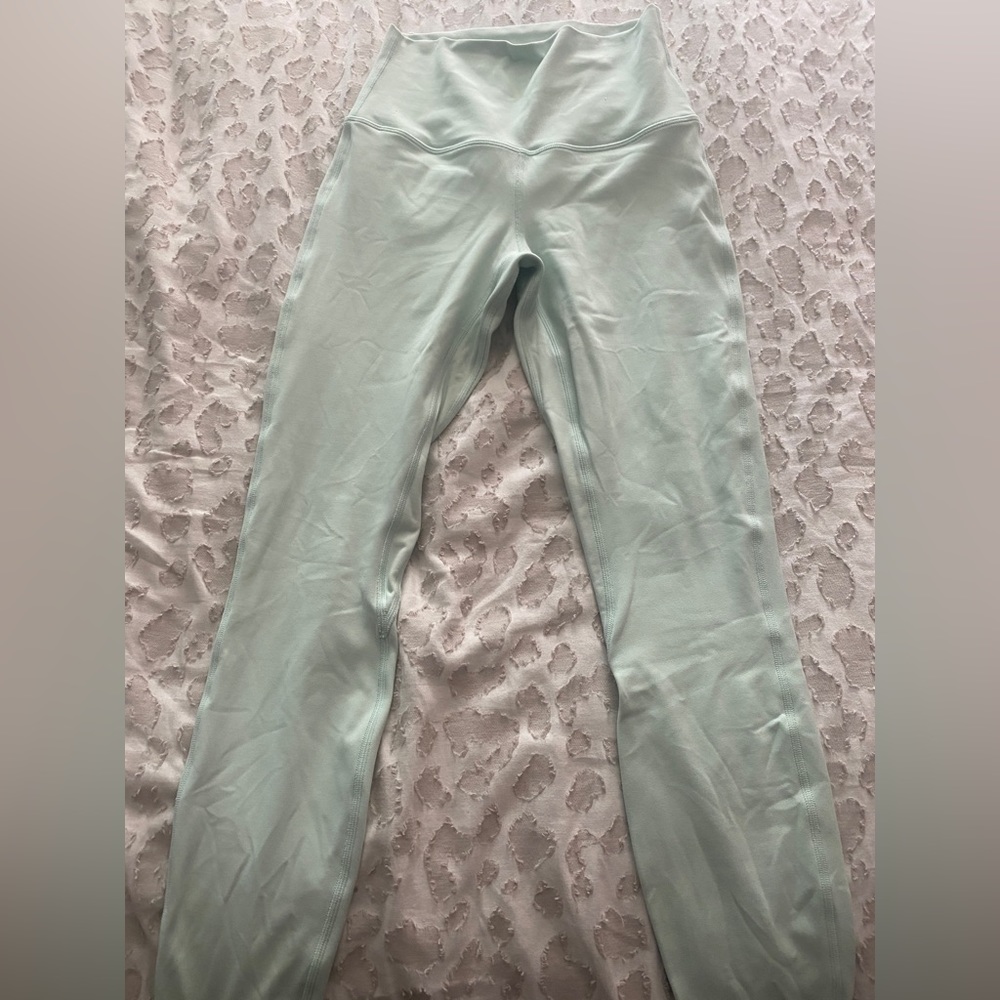 Mint green Lululemon leggings
